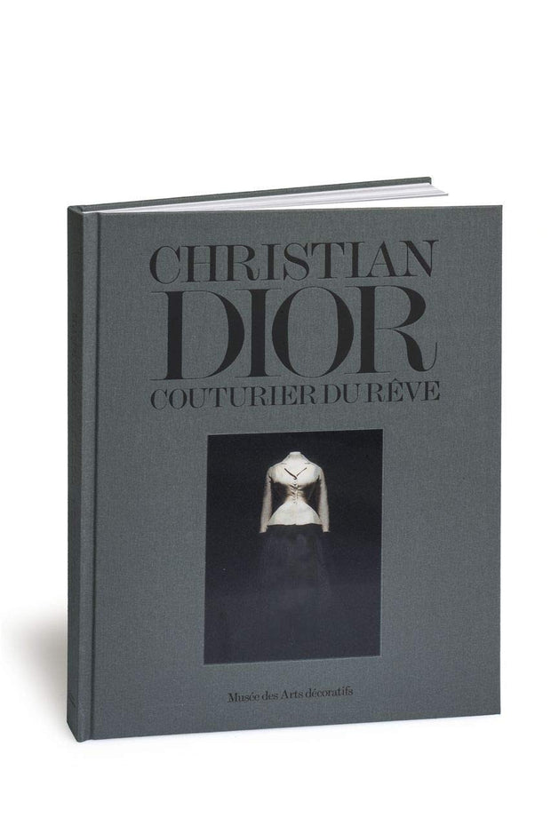 Christian Dior, Couturier du rêve