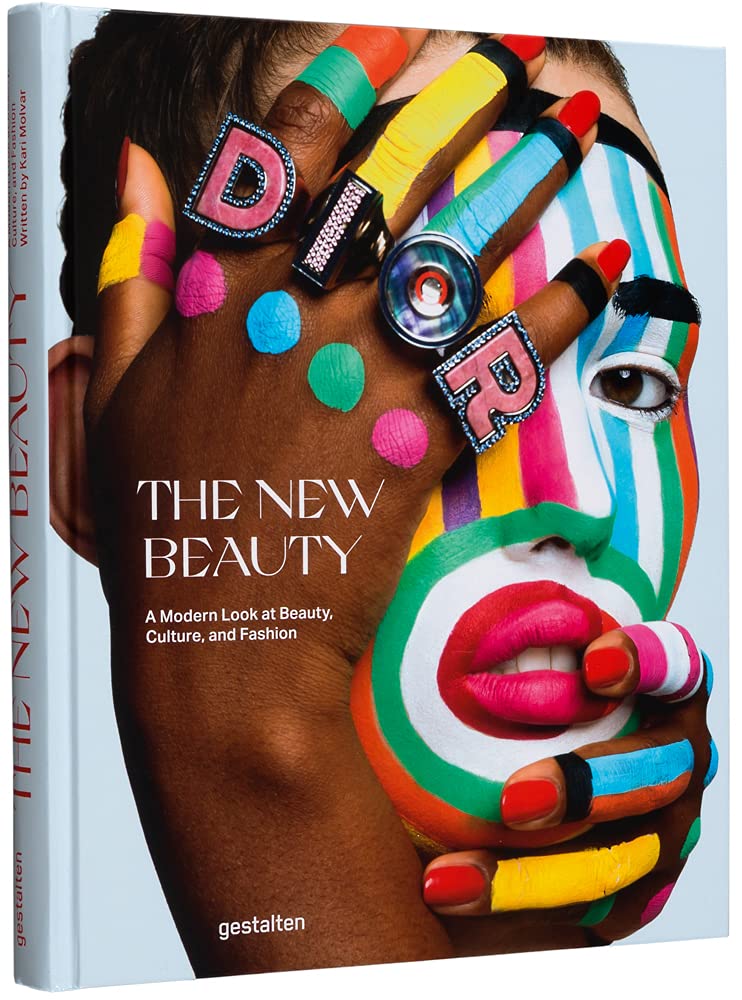 The New Beauty: A Modern Look at Beauty, Culture, and Fashion